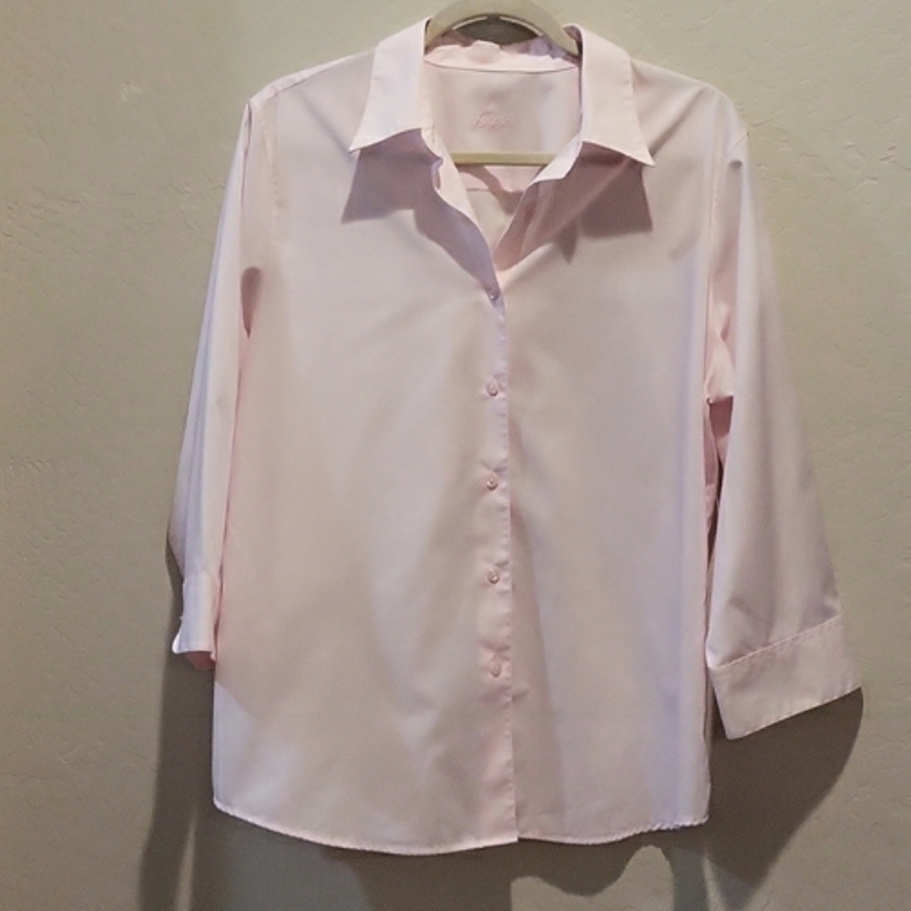 Foxcroft Pale Pink Non Iron Stretch Button Up 3/4 Quarter Length Sleeve Size L